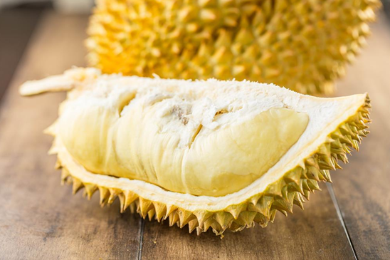 苏宁生鲜818携手易果首战告捷12小时售出超60吨泰国榴莲