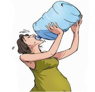 我国白癜风研究专家李卓胥提示患者夏季合理补水