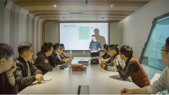 浪迹教育导师竞争激烈，九成导师因不合格被淘汰