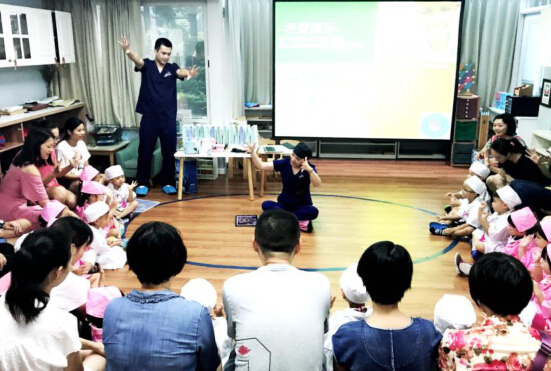 赛德阳光走入社区，洪慈忆团队再次出发