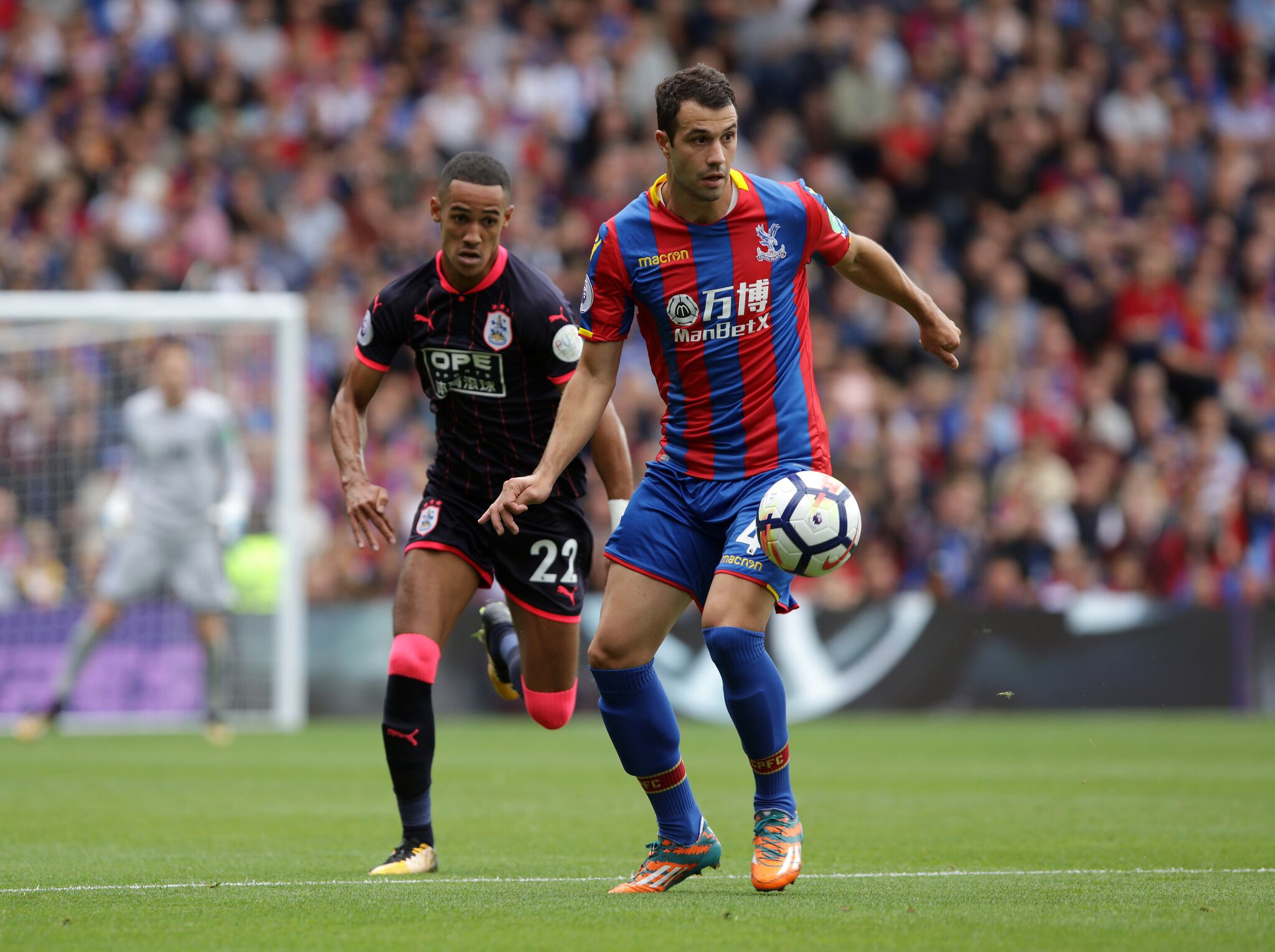 零封哈镇，哈特终结23场俱乐部赛事连续丢球纪录