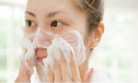 五步告别痘肌 瓷肌清痘怎么样？