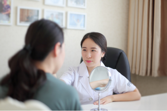 青岛伊美尔金敬雅：微整形医生的自我修养是坚持和敬畏之心