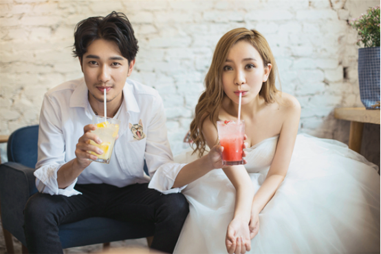 郑州婚纱摄影工作室哪家好？秋季拍婚纱照怎样选择【推荐前十强】