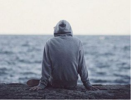 　　脱发是什么原因引起的 脱发怎么治疗最好