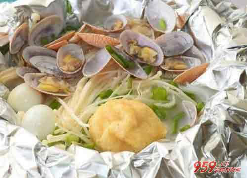 创业加盟馋掉牙花甲粉 让你创业之路省心省力