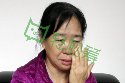 坚强母亲感动爱心网友 轻松筹0手续费为爱凝聚力量