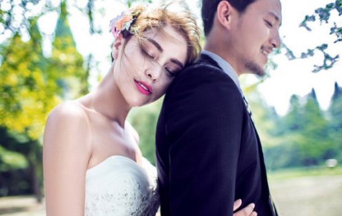 青岛婚纱摄影排名工作室哪家好【福州无锡前十名优质商家团购价格】 