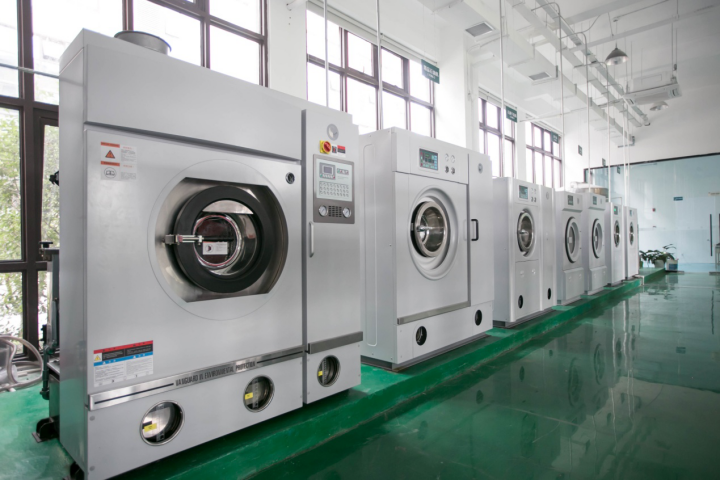 实体店难做，衣之恋干洗店加盟为何能每月都开分店？