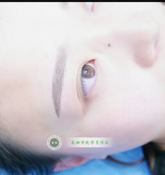 半永久纹绣培训班众多如何选【春甜】韩式半永久化妆培训学校教你实现目标！