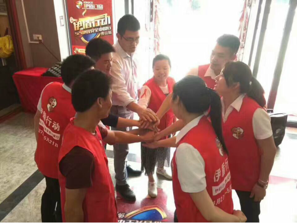  门窗加盟首选伊盾门窗 诚于行关于心的服务气质