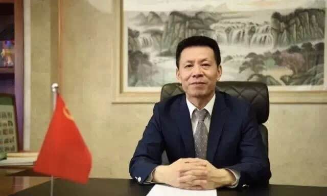 唐华初论企业快速成长与资本运营创新实践