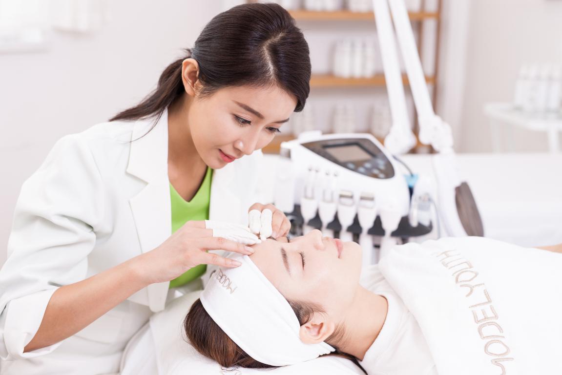 在杭州塑青春科技祛痘，没想到这家店竟然这样？