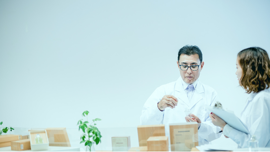 日本资深化妆品研发工程师、专家德江教授受任柏卡姿产品研发师