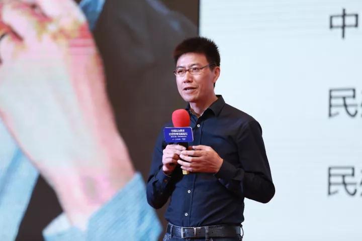 我们即将面临“新物种”时代丨真格教育基金创始合伙人葛文伟