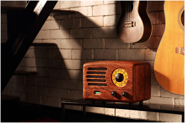 “双蛋季”猫王收音机千家实体门店好礼大赠送