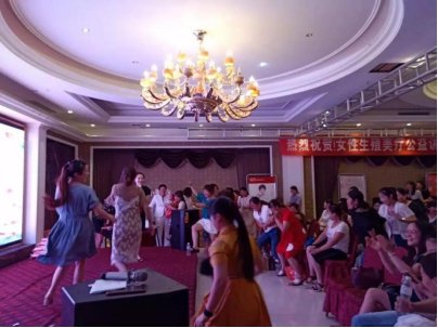 北京莲香岛六月市场活动 