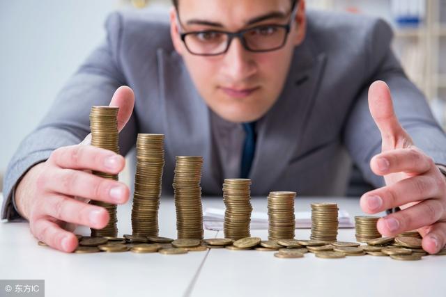 金庄主：经济环境动荡 影响黄金价格波动的三大要素